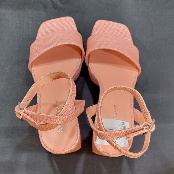 BRAND NEW MARC FISHER MARC FISHER BARELY THERE PLATFORM 2 HEEL SANDAL - Picture 5 of 15